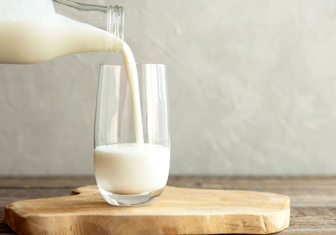 通过MPI认证,拥有先进智能化的乳制品生产线及技术